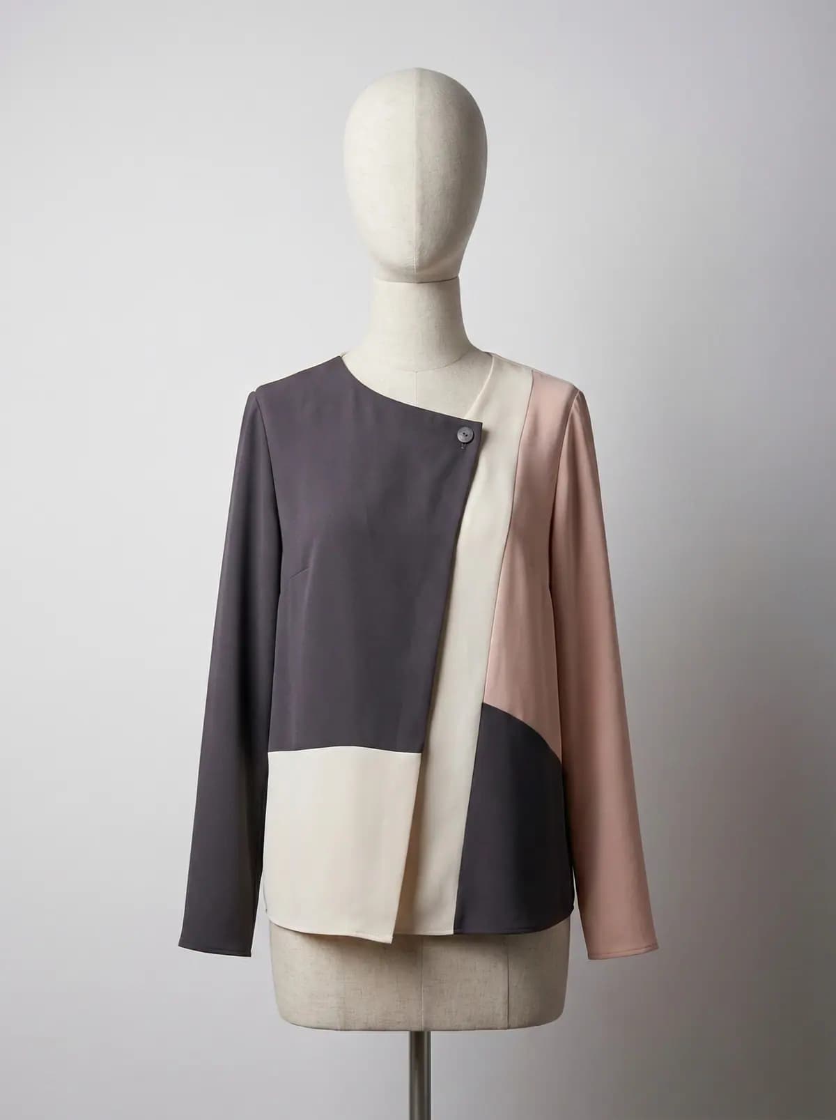 Sleeve & Back Balance by Jodi Studio